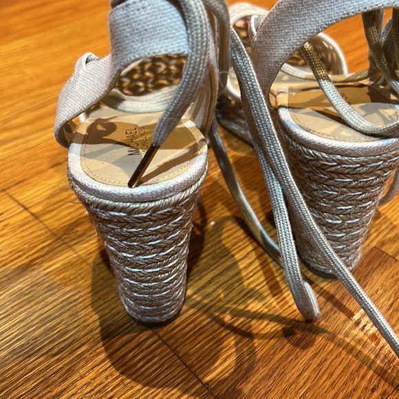 Platform wedge sandal - Picture 3 of 8